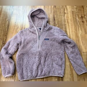 Women's Los Gatos Hooded Fleece Pullover in pink.